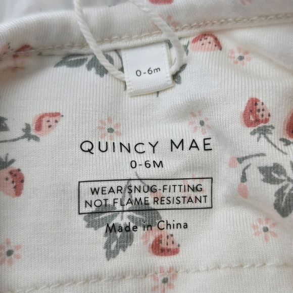 Quincy Mae Bamboo Sleep Bag. Strawberries. Size 0-6 months. New.Make naps and - Picture 4 of 6